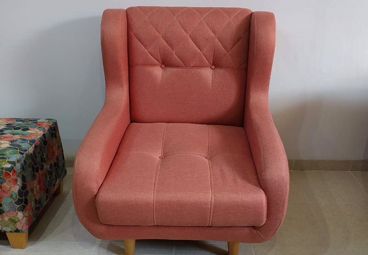 Silla Poltrona Guava, con telas antifluidos - 38