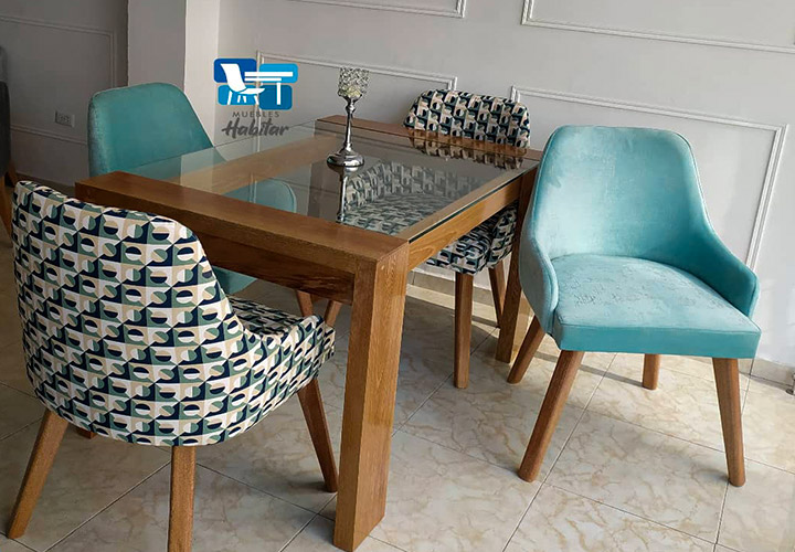 Comedor Valentín de 4 puestos, Madera flor Morado - 52